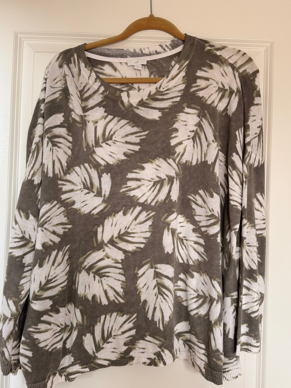 J. Jill Gray Crewneck Sweater with White Leaf Motif